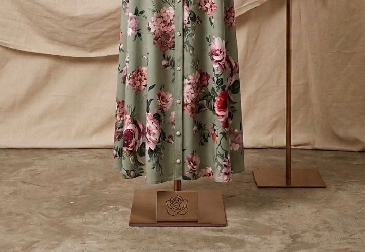 İpek Viskon Çiçekli Elbise