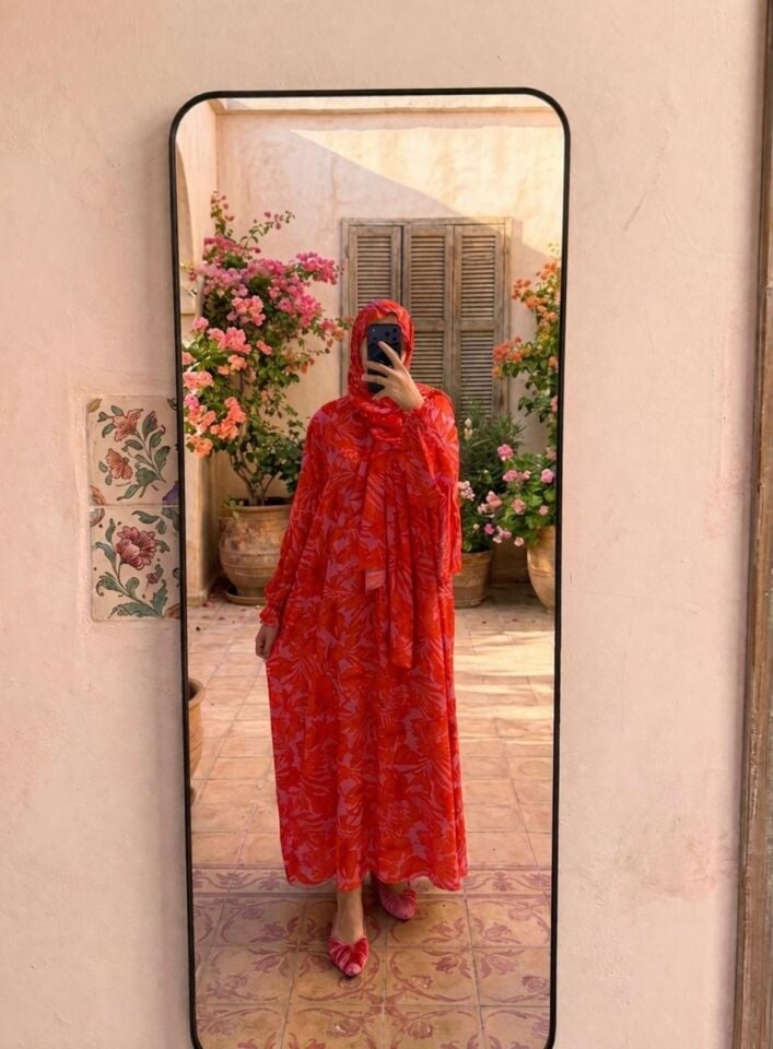 Yetişkin Desenli Elbise